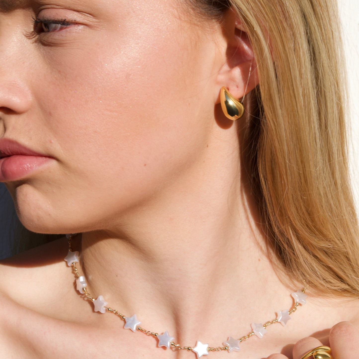 Aretes Gota Mini Dorada