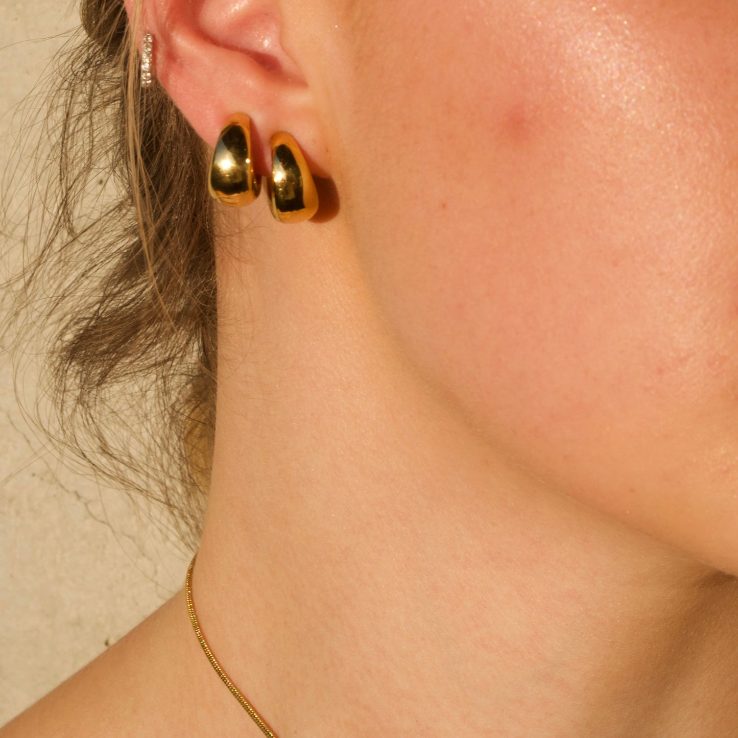 Aretes Luna Dorado