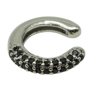 Yvanka Black Earcuff